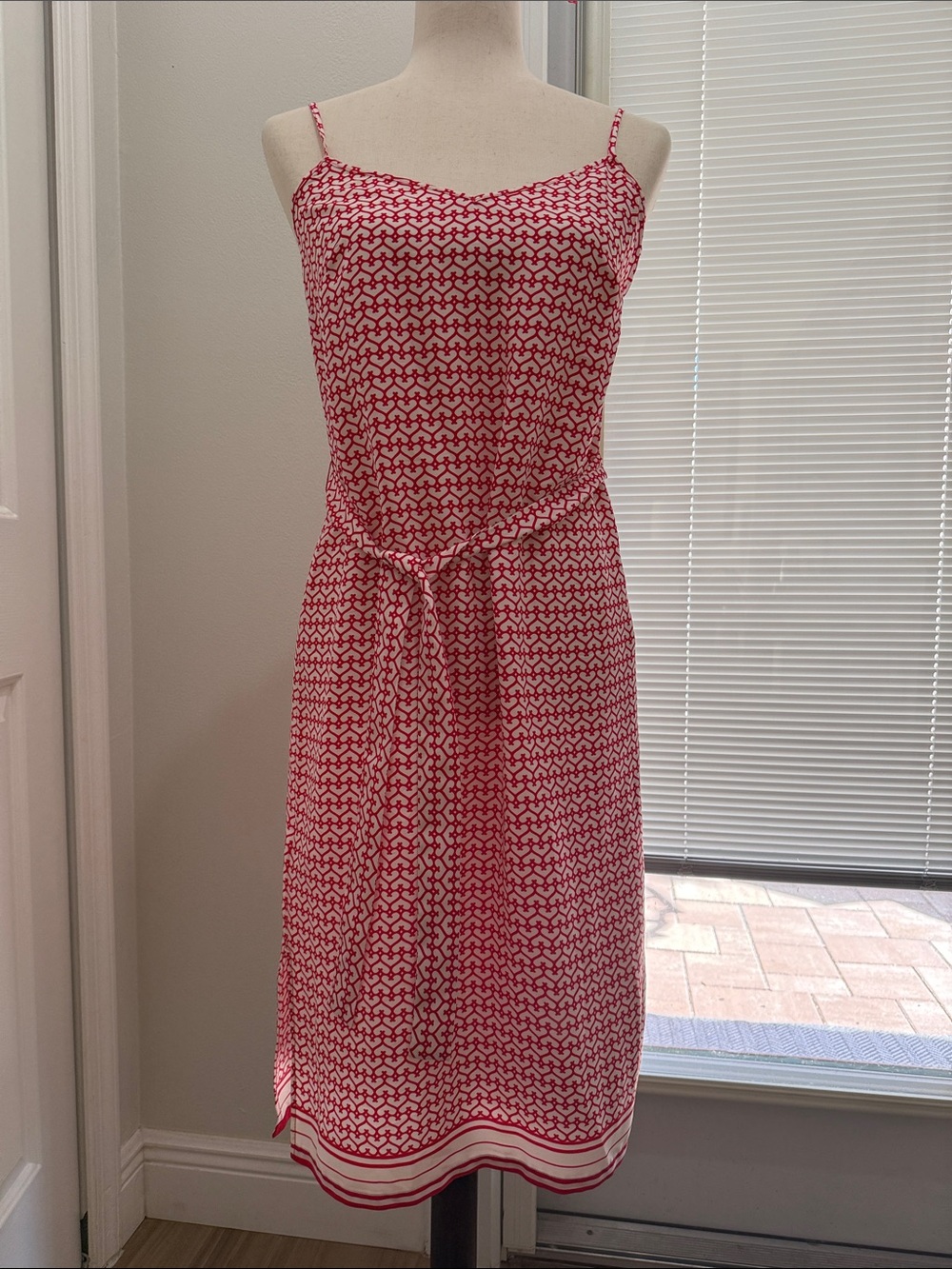 Red heart Patterned Spaghetti-Strap Midi Dress with side slit